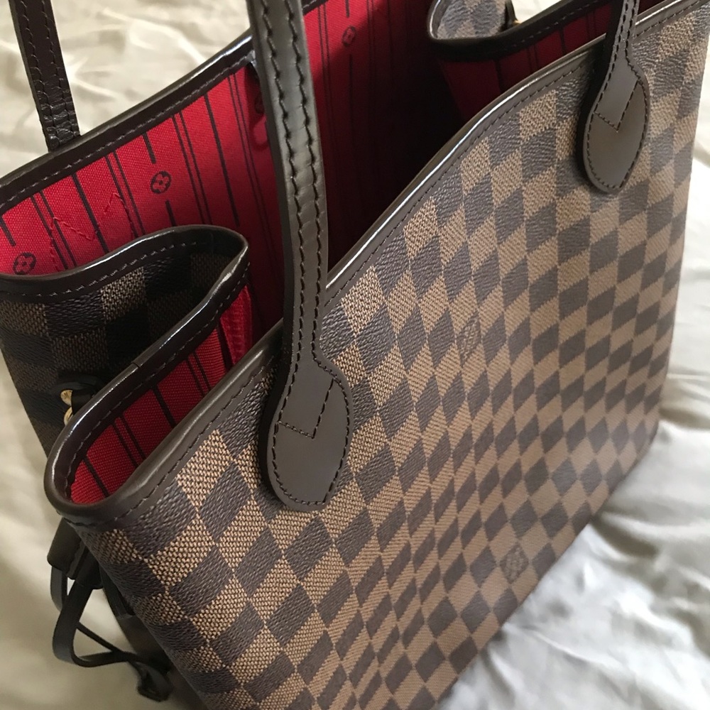 ‼️SOLD‼️- Louis Vuitton Neverfull MM